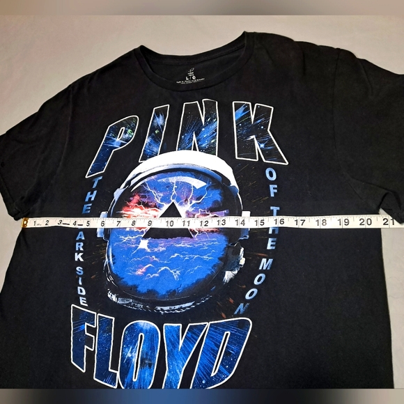 Pink Floyd Dark Side of the Moon T-shirt Adult Large Black Slightly Distressed - Picture 6 of 7